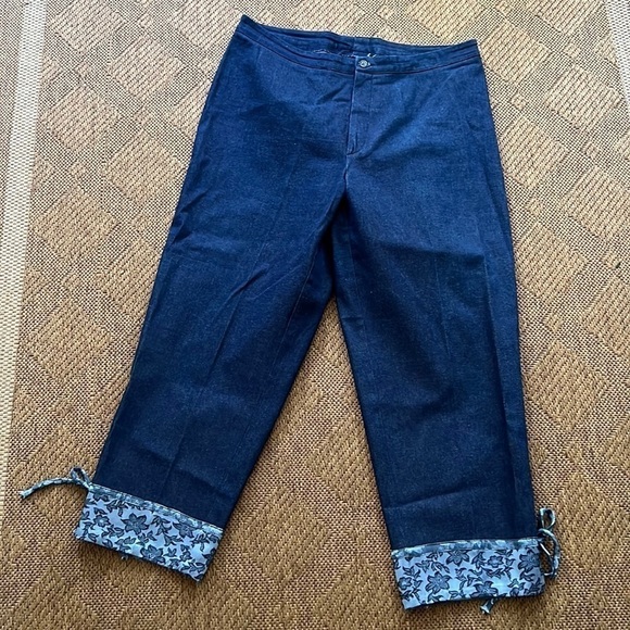 Venezia Jeans with Brocade Hem Size 16 - Picture 1 of 6